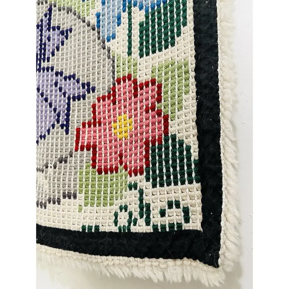 Vintage Latch Hook Rug Wall Hanging Bears Heart Completed Finished #4381 Baby Mo